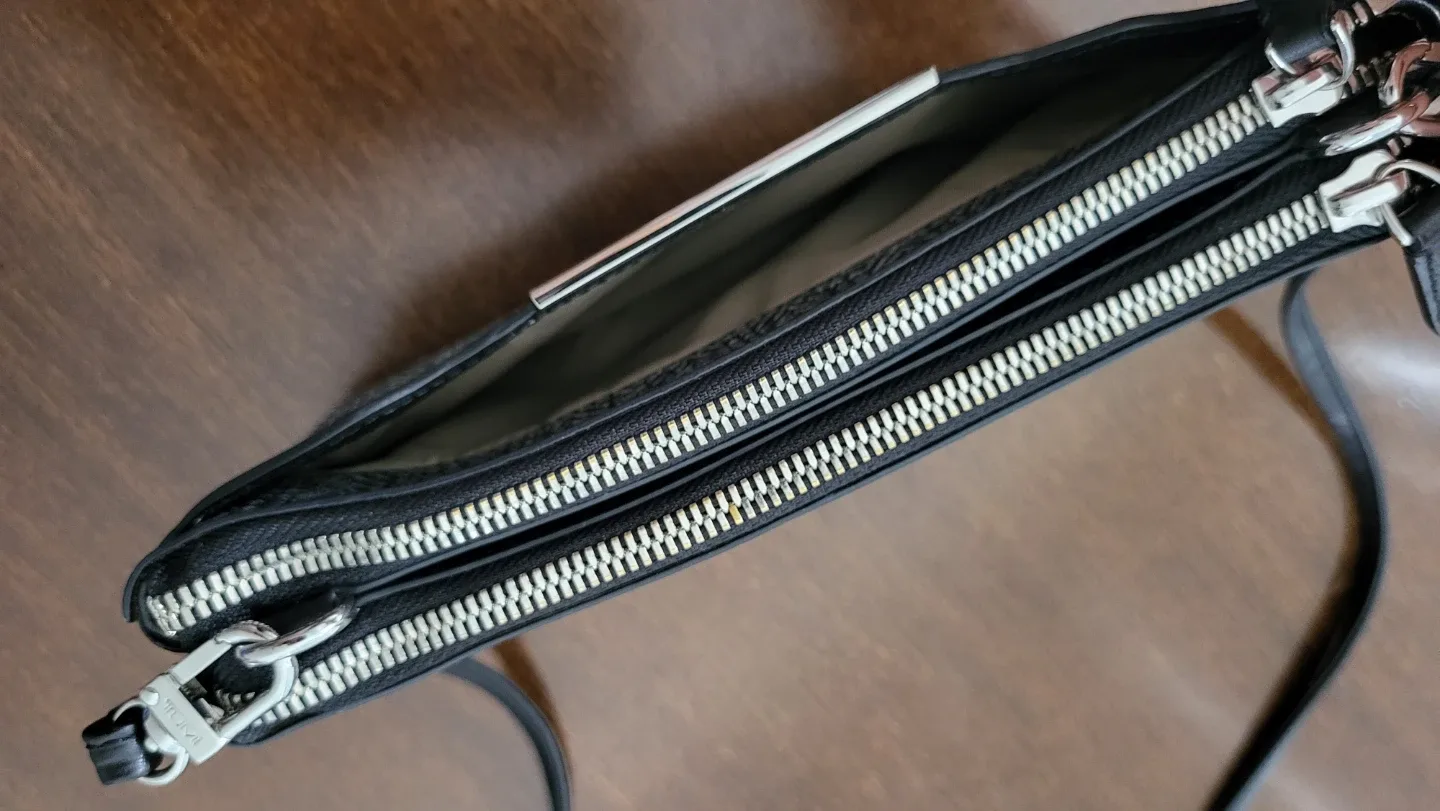 Tumi Crossbody Bag - Like New! image indicator(9)