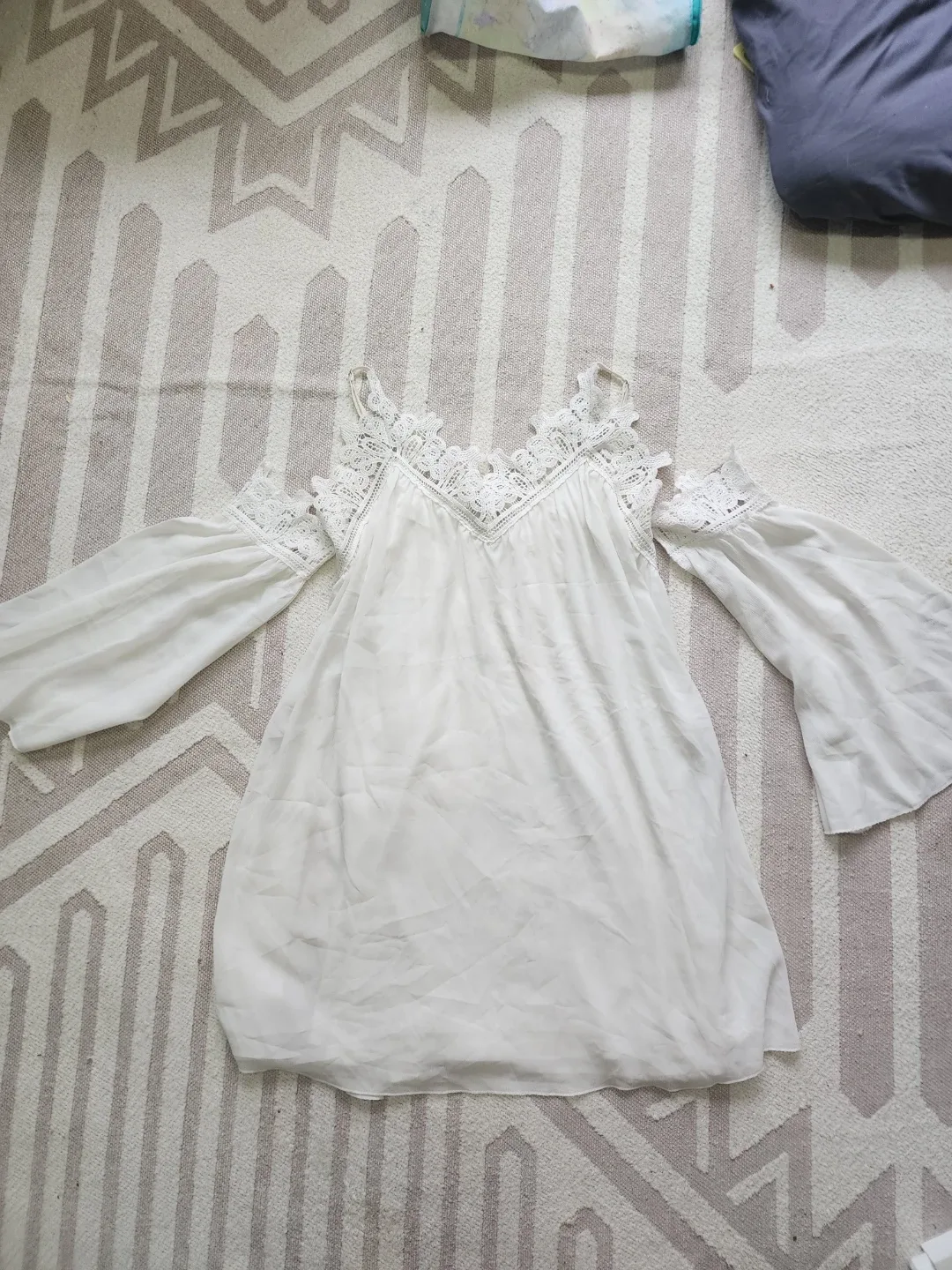 Sizw 12 fits small to medium White Lace Trim boho dress