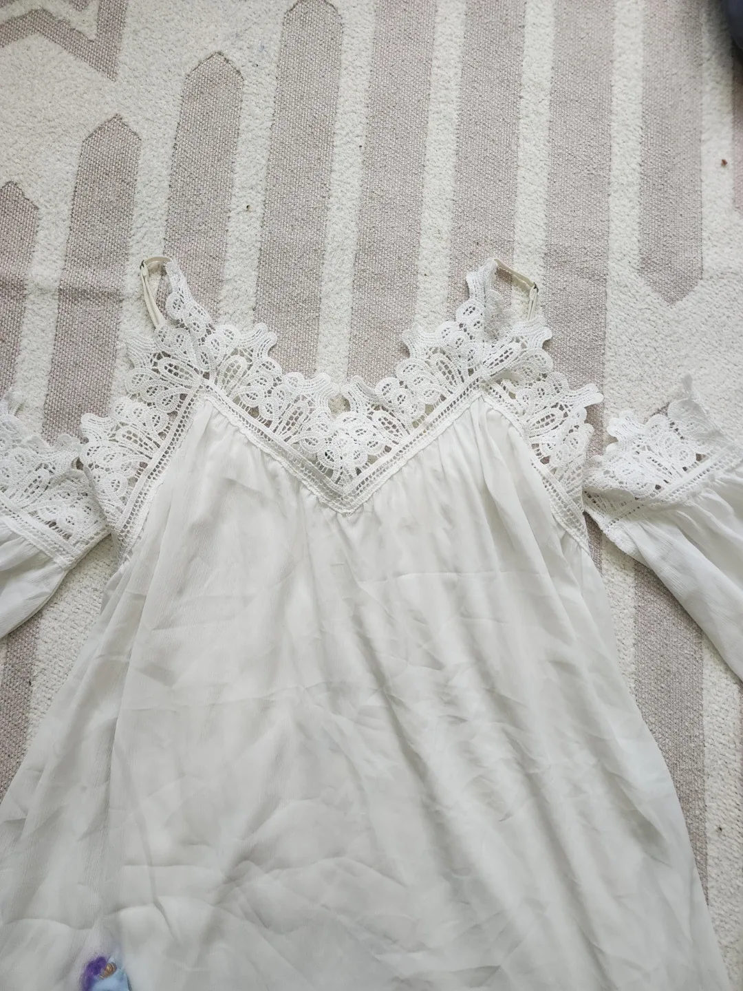 Sizw 12 fits small to medium White Lace Trim boho dress image indicator(2)