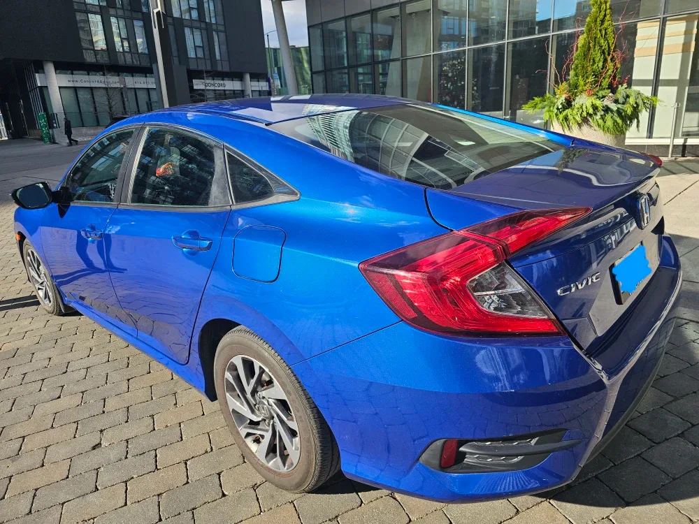 2018 Honda Civic EX - Sunroof | Heated Seats image indicator(4)