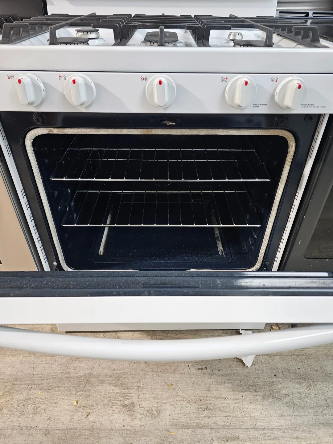 Samsung 30in white gas stove image indicator(2)