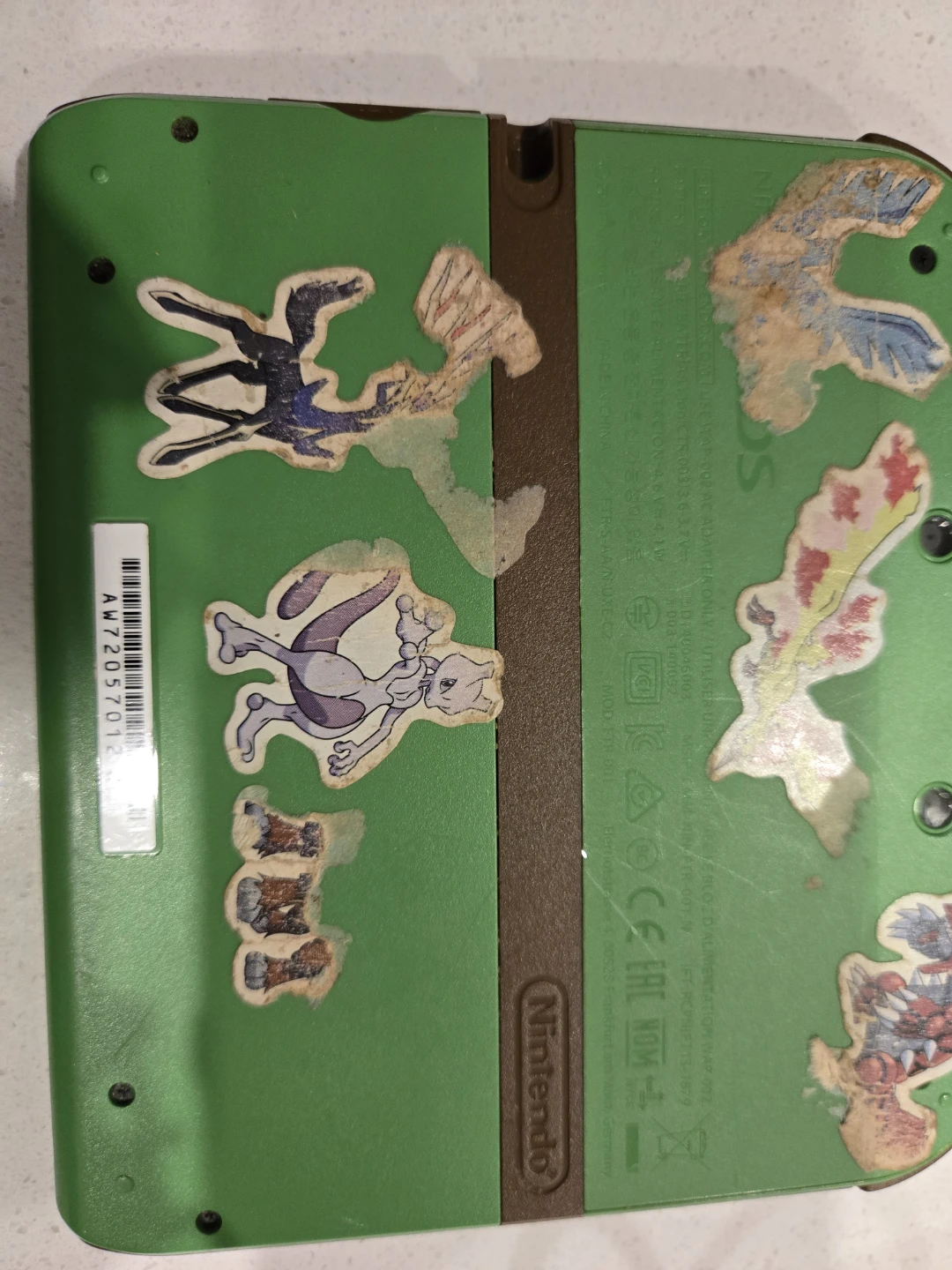 Nintendo 2DS with New Super Mario Bros 2 - photo 2