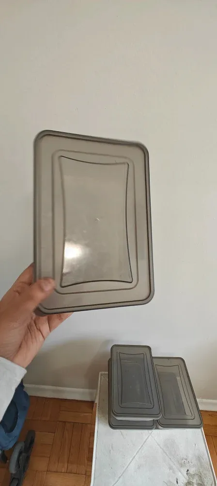 Set of 6 Grey Lid Food Storage Containers image indicator(2)