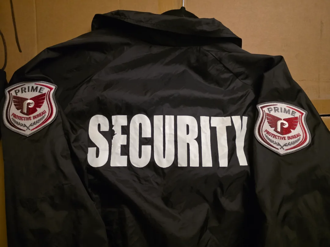 quick dry polo shirt and windbreaker jacket Medium image indicator(2)