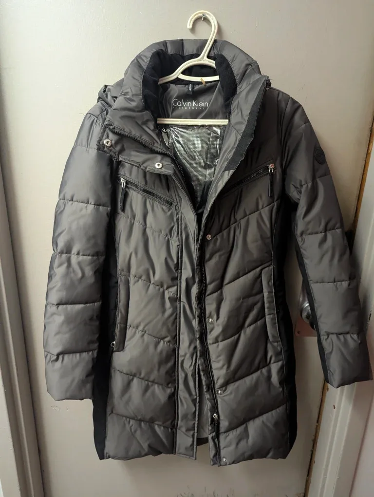 Calvin Klein Performance Puffer Jacket - Size M