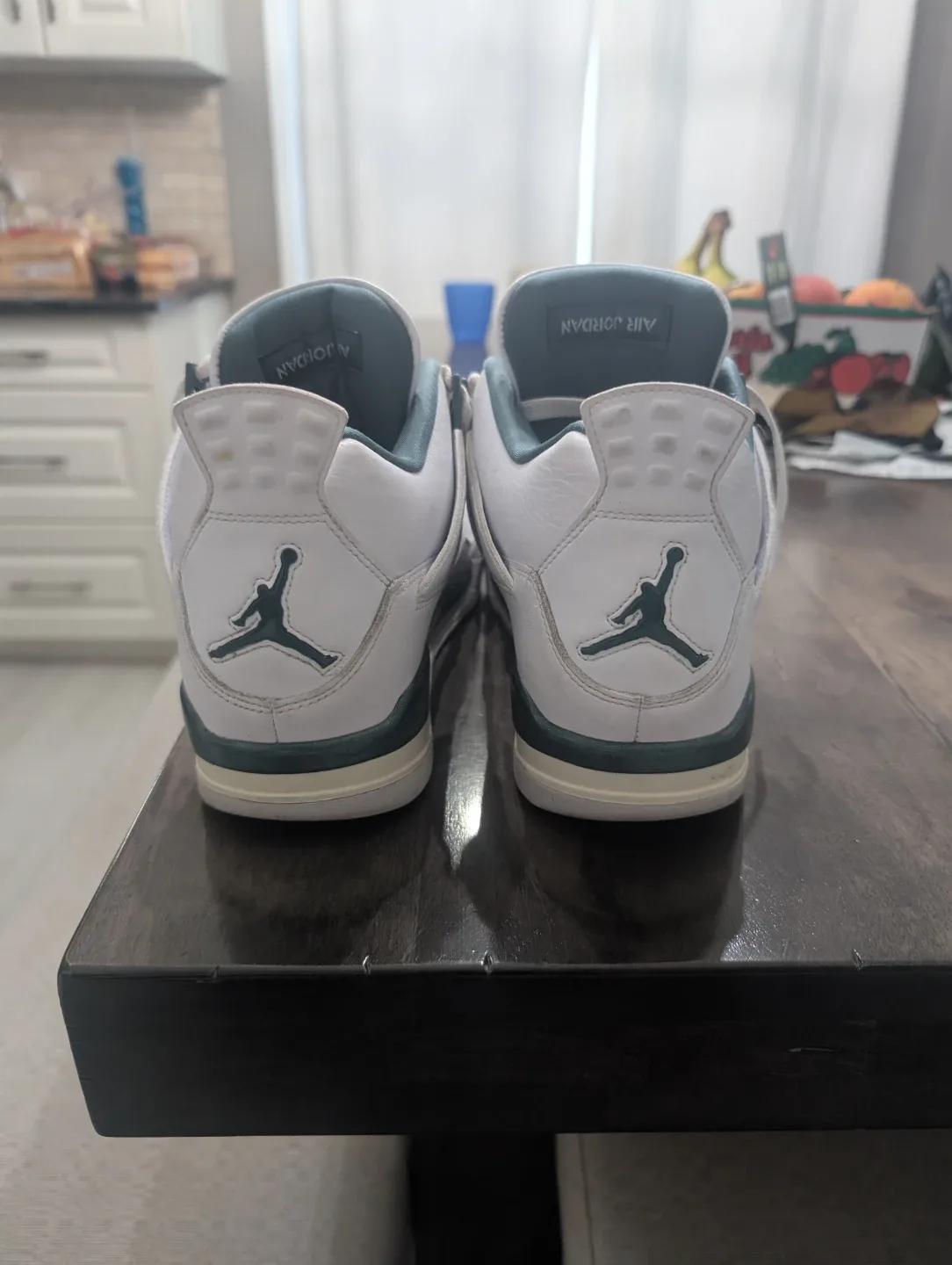 Air Jordan 4 Retro Seafoam Green image indicator(3)