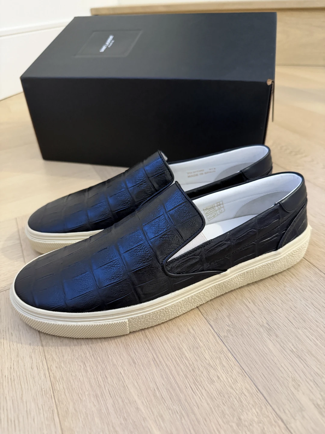 Saint Laurent Black Leather Slip-On Sneakers - photo 2