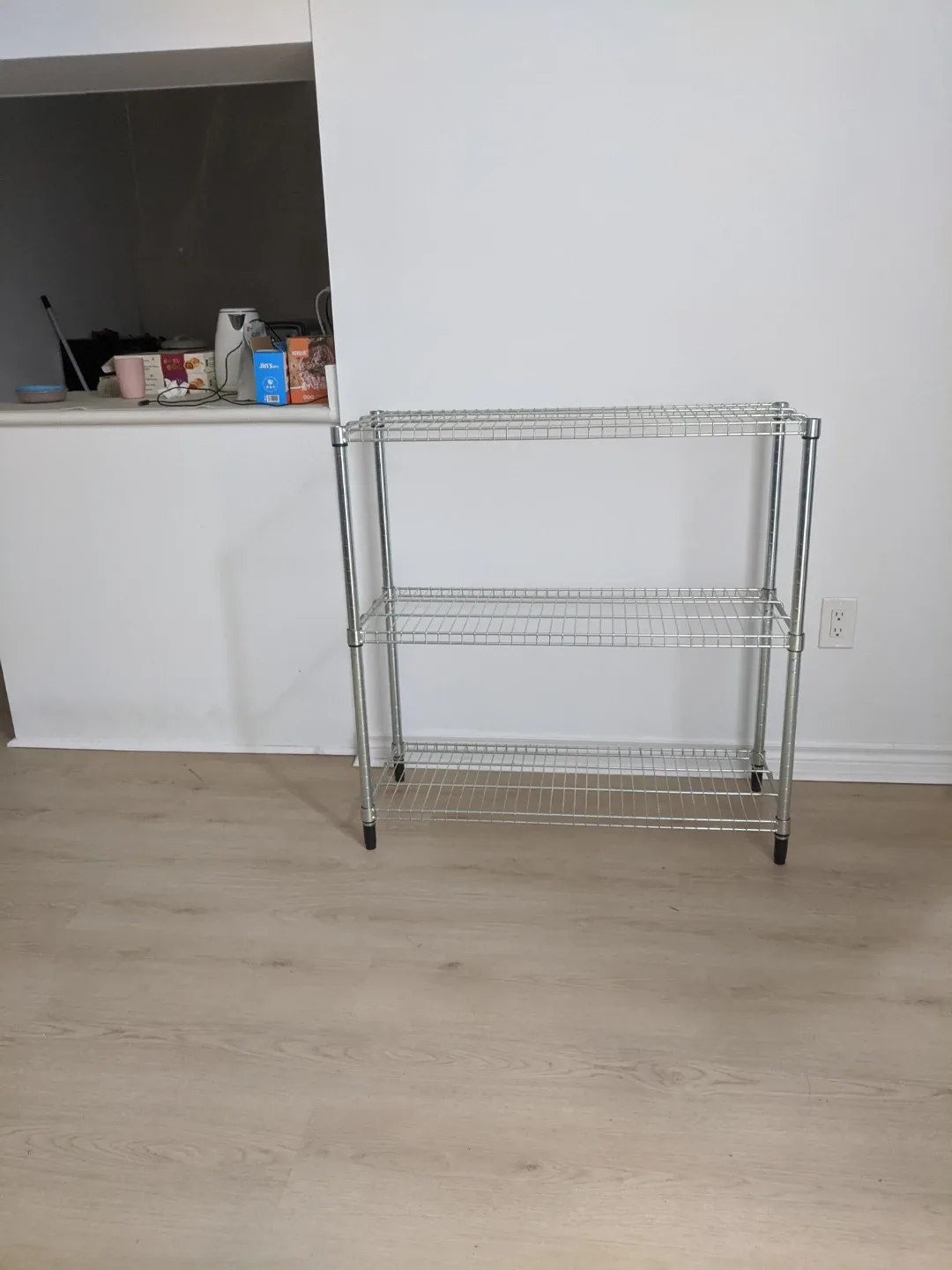 Metal Wire Shelving Unit thumbnail