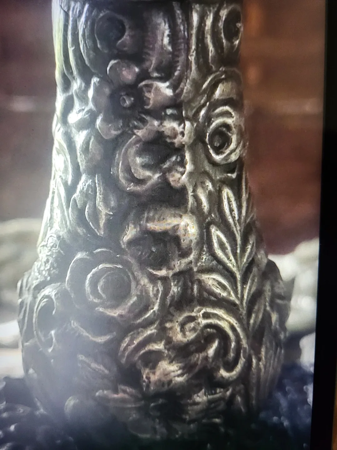 Vintage Silver-Plated Salt & Pepper Shakers image indicator(2)