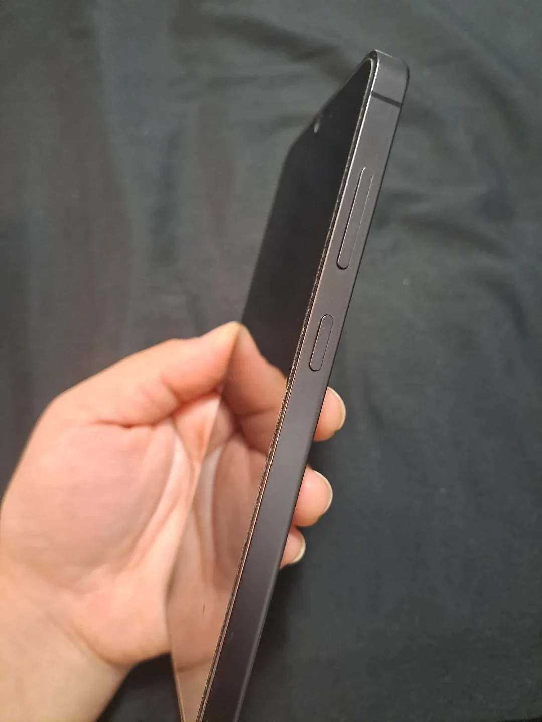 Samsung Galaxy S24 - Like New! image indicator(4)