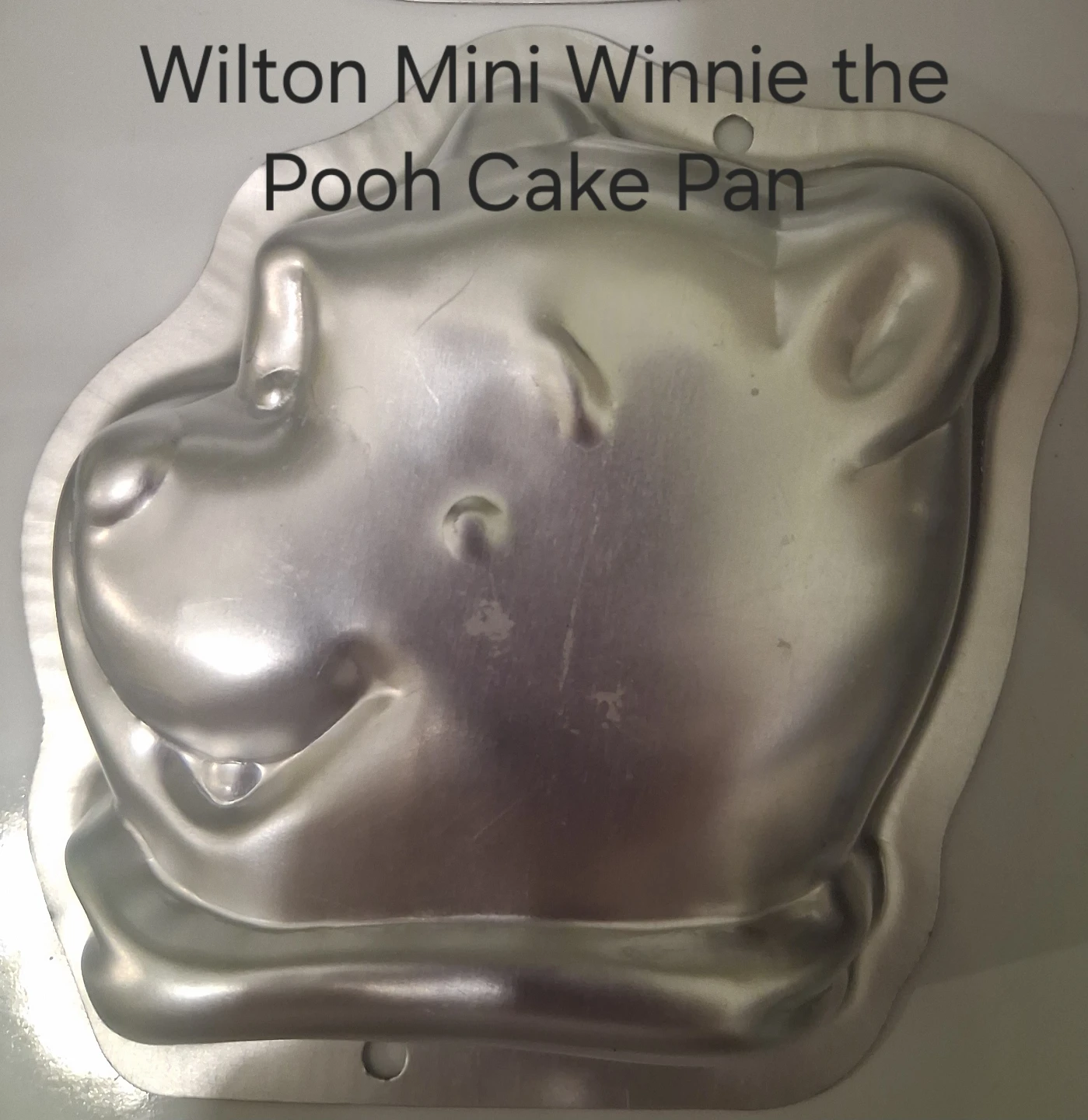 Wilton Mini Cake Pans - Winnie the Pooh & Pogo