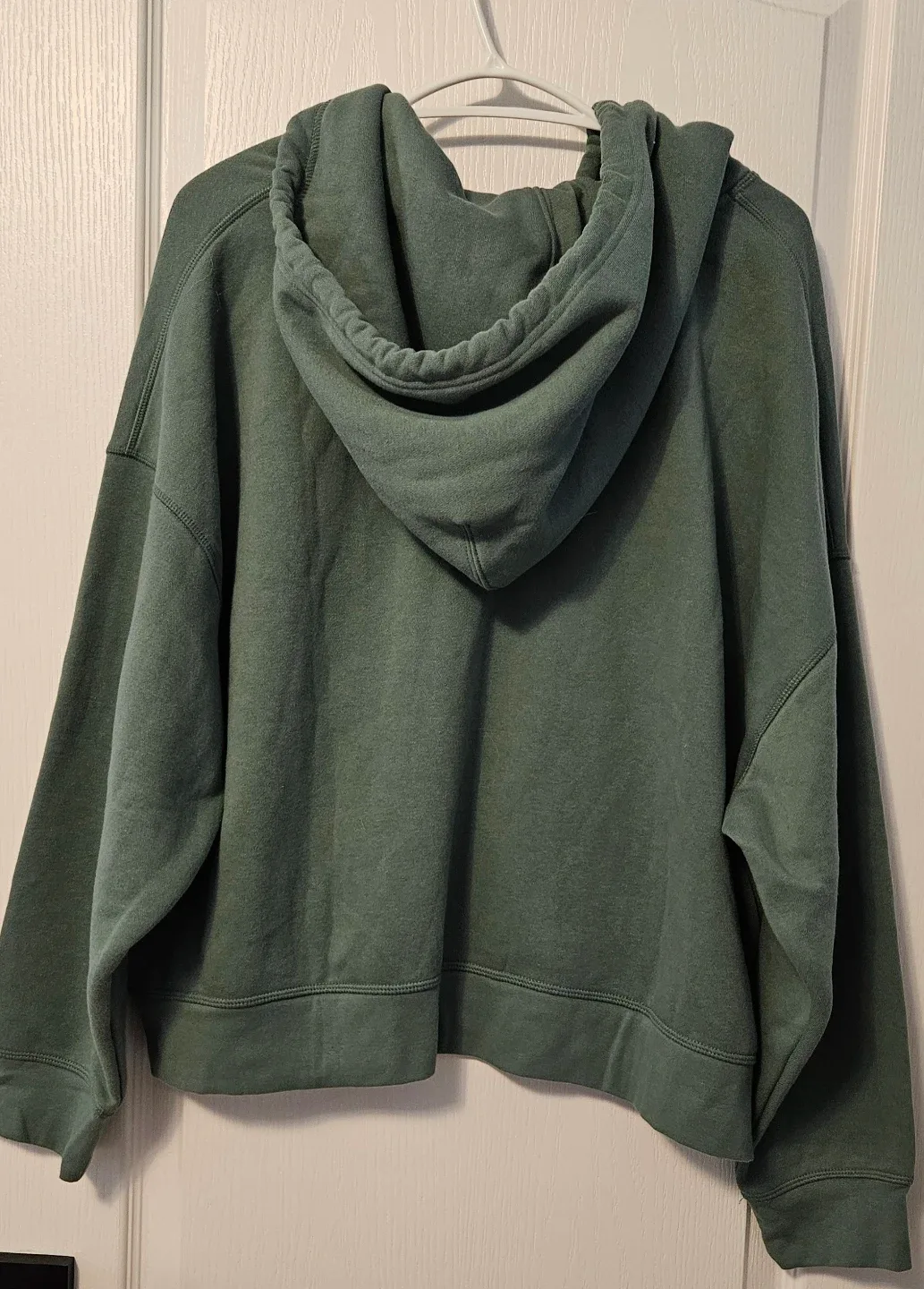 Levi Strauss & Co. Green Hoodie image indicator(2)