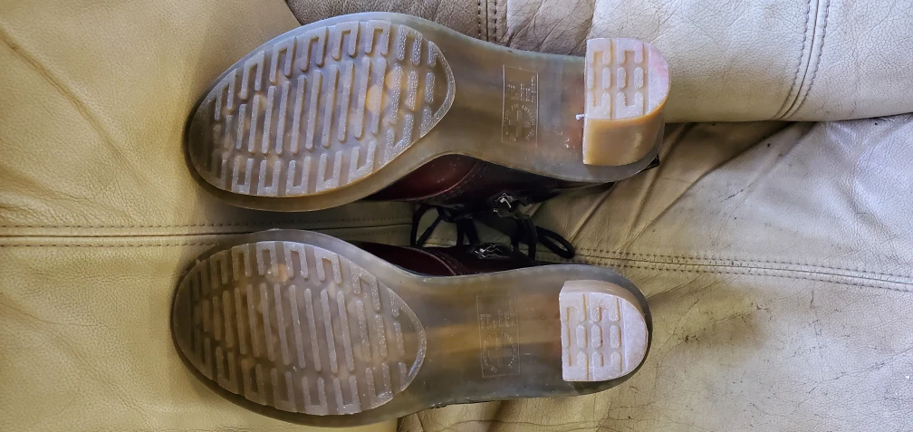 Dr. Martens Size 10 high heel boots - photo 3