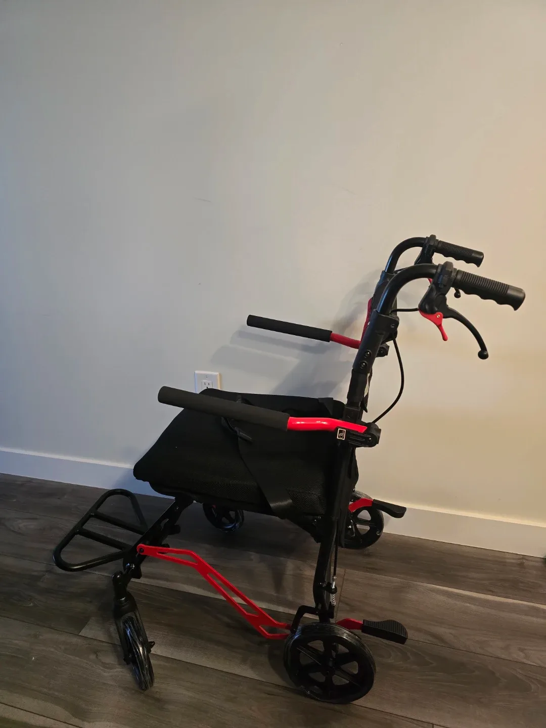 Transport Transfer Wheelchair Model DH01411 image indicator(10)