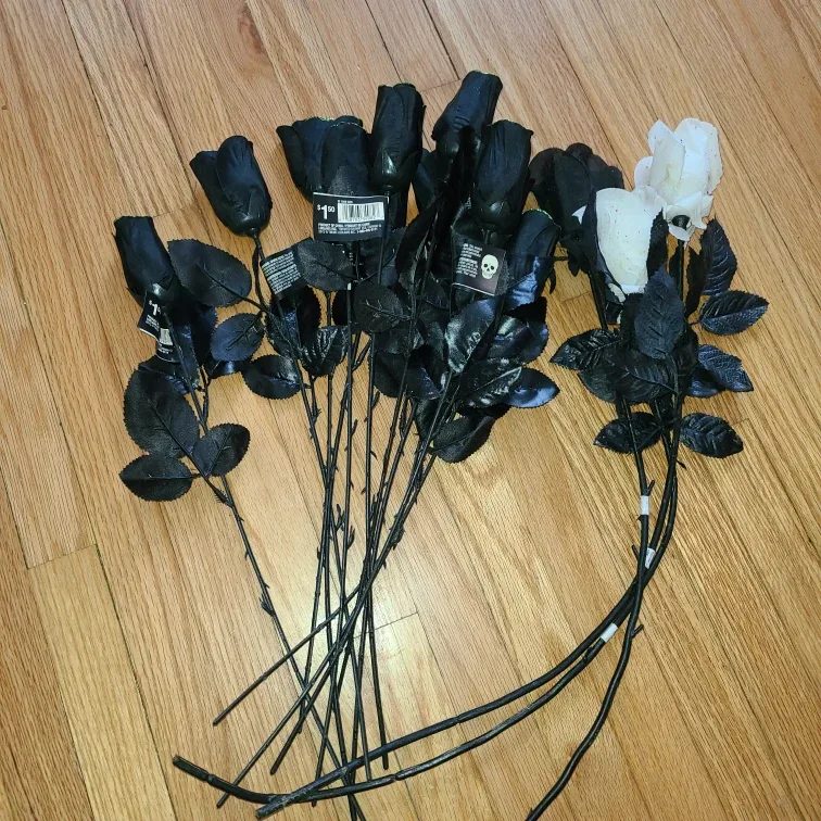 14 Artificial Roses - Halloween Decor for $10!
