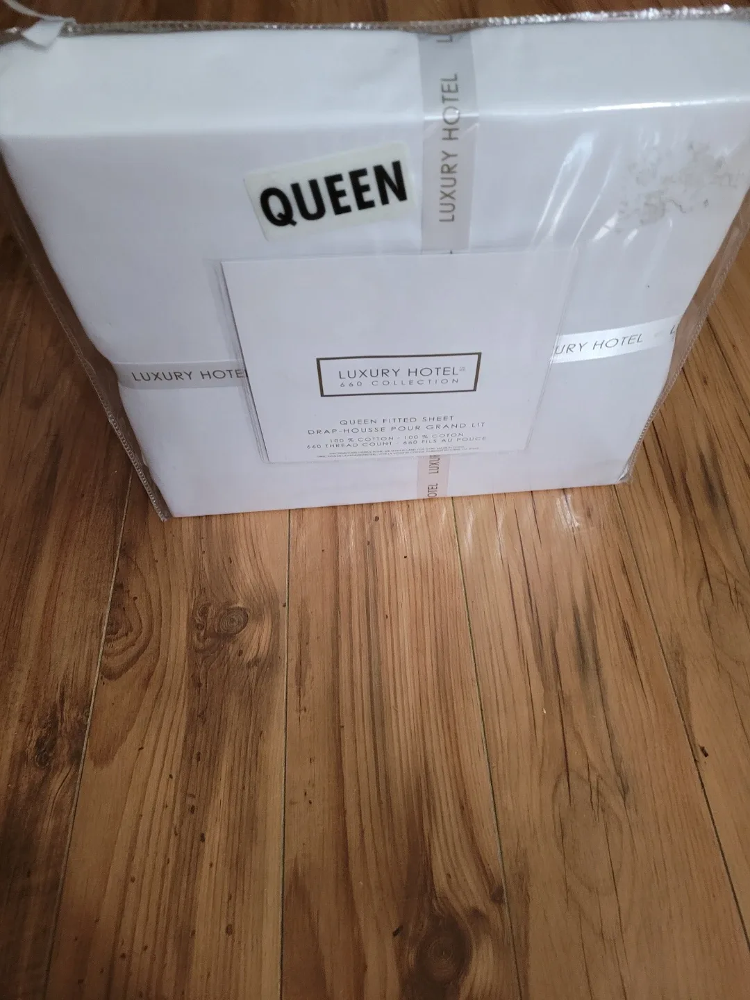 Luxury Hotel 660 Thread Count Queen Fitted Sheet - New image indicator(2)