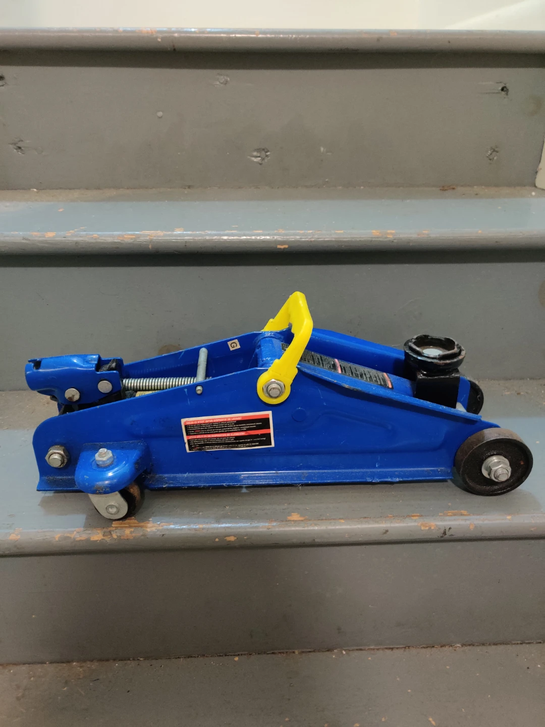 Blue Hydraulic Floor Jack - photo 4