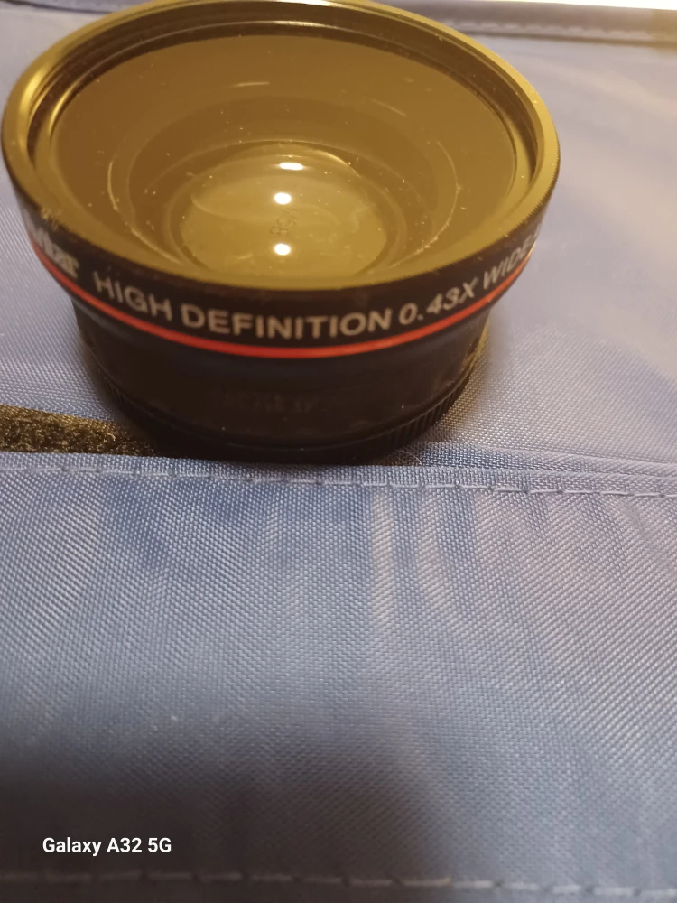 Vivitar Series 1 High Definition .43x Wide Angle Lens - photo 4