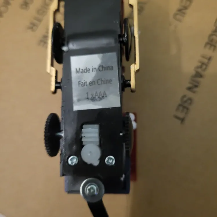 Avon Christmas Village Train Set image indicator(4)