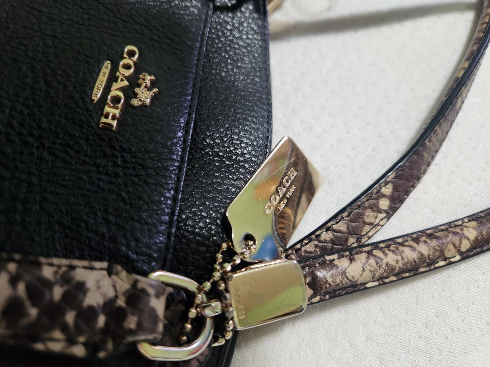 Coach Black/Beige Leather Satchel purse - photo 2