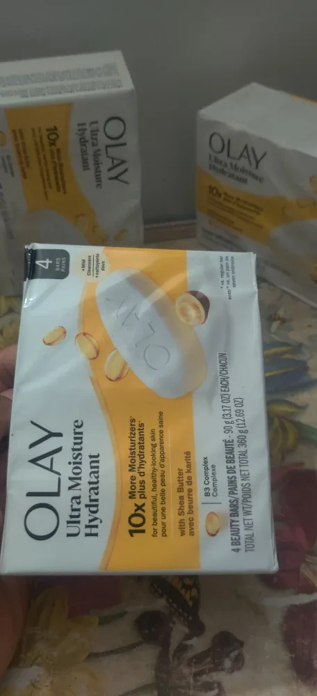 Olay Ultra Moisture Hydratant Soap (4 Bars x 3 packs image indicator(2)