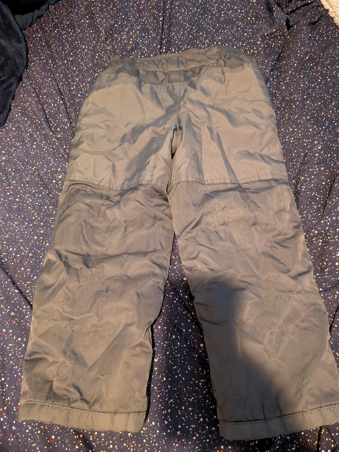 Boy size 6 winter jacket & ski pants image indicator(6)