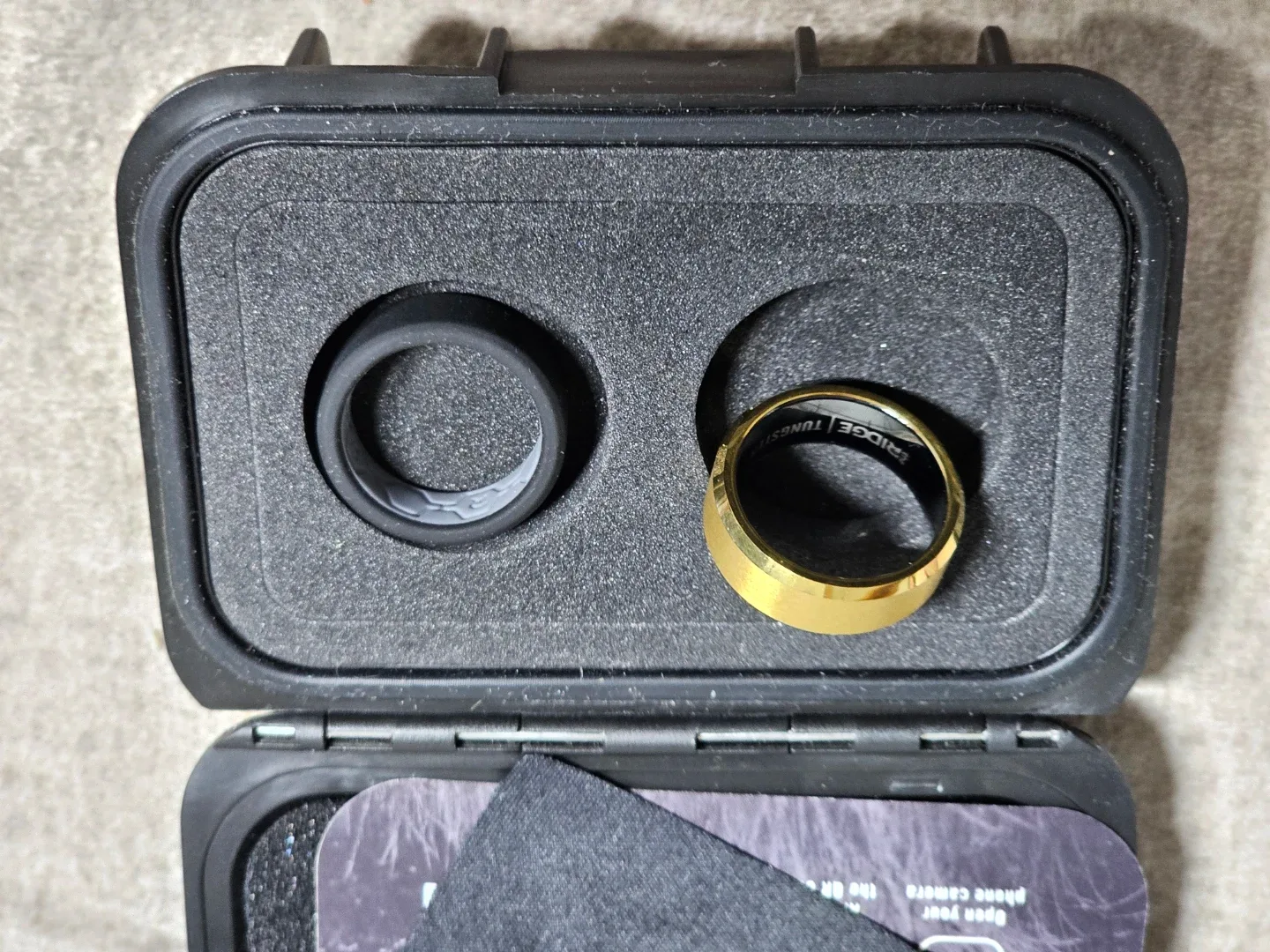 Ridge Tungsten Ring Set - Gold, Size 8.5 image indicator(2)