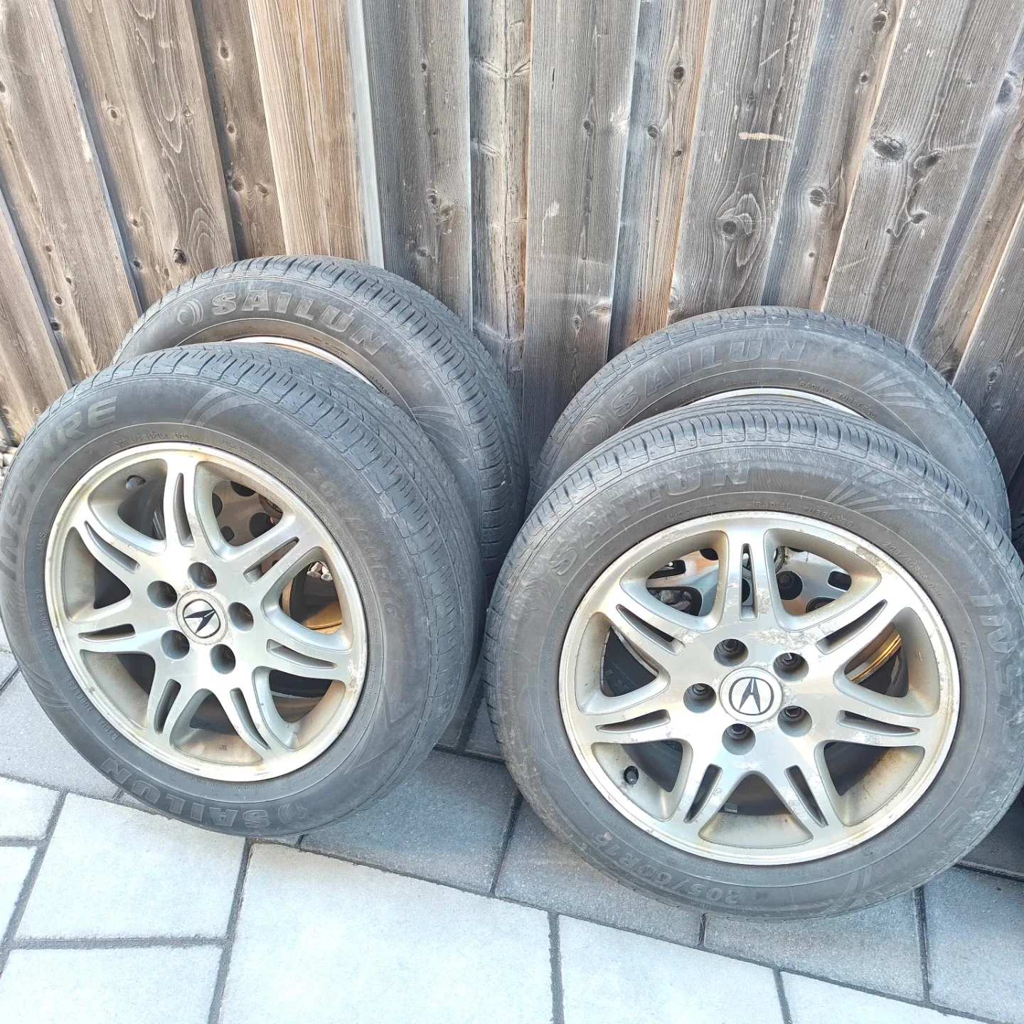 Set of 4 Sailun All Seasons Tires 205/60R16 with Acura Rims image indicator(3)