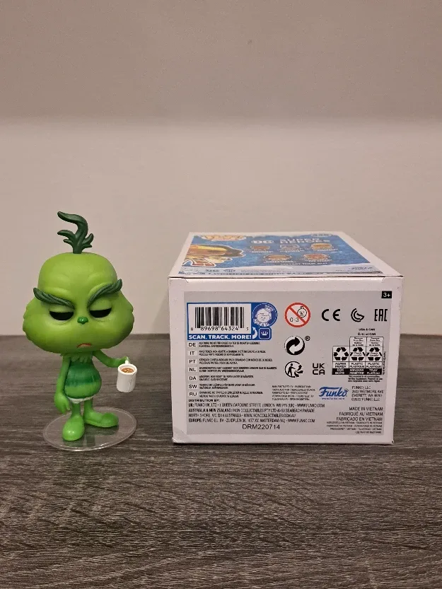 🎄🎁 Dr Seuss The Grinch in Underwear 🎁🎄 +more image indicator(6)