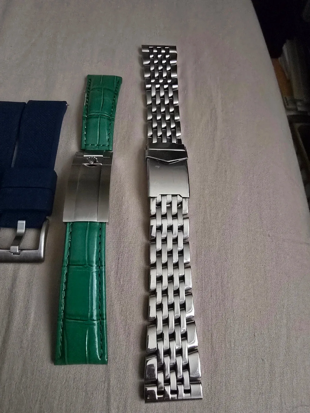 Watch Bands - Rolex & More image indicator(2)