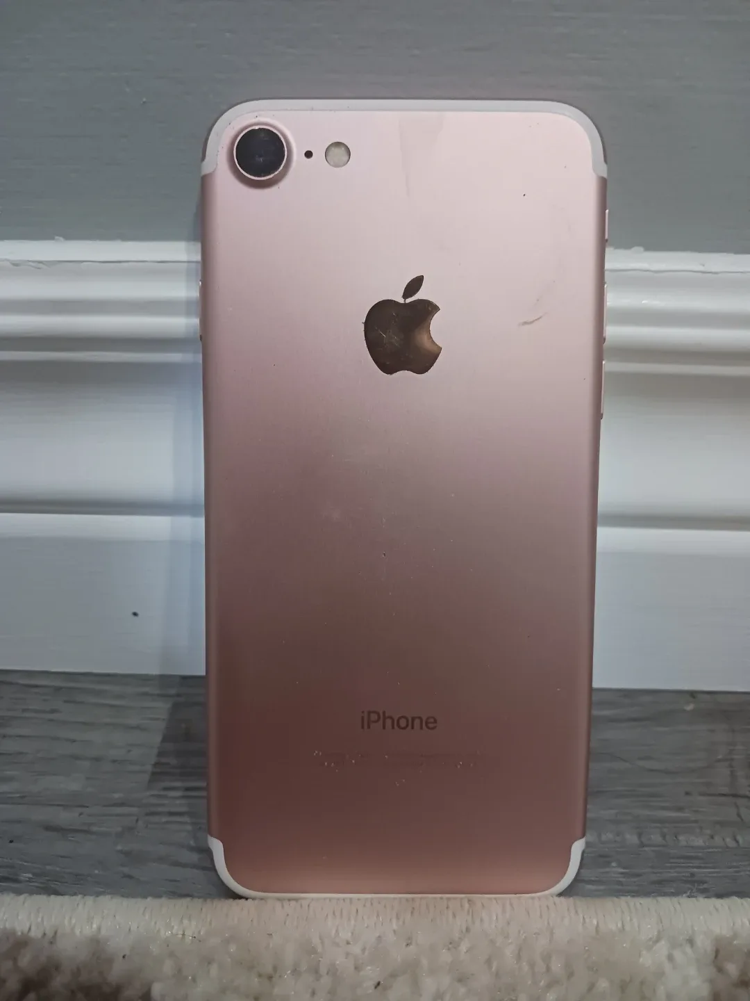 Apple iPhone 7 - Rose Gold image indicator(2)