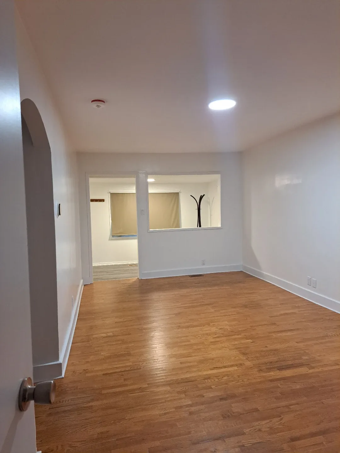 2 Bed 1 Bath Apartment image indicator(6)