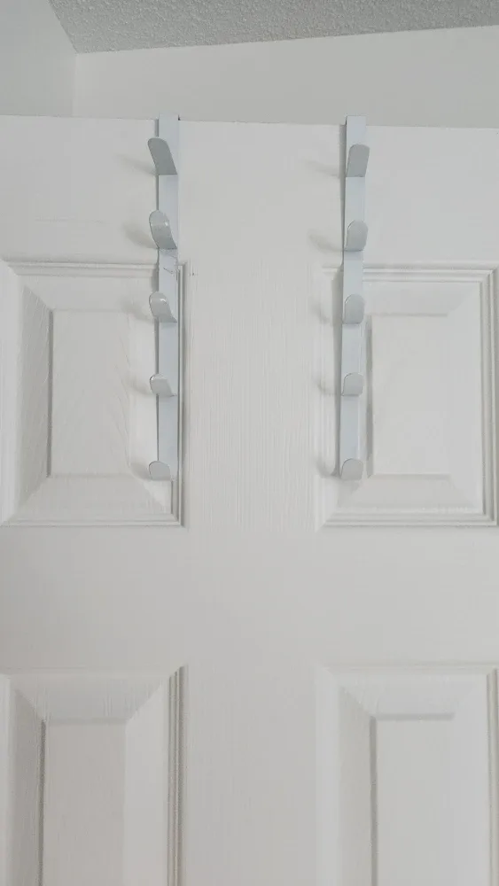 2x Vertical over the door hangers