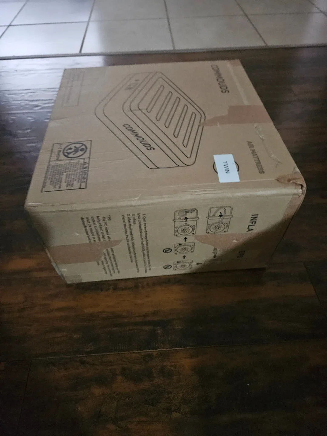 COMMOUDS Twin Air Mattress with Portable Air Pump image indicator(7)