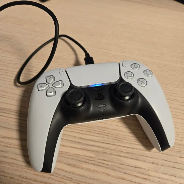 Actual PS5 (no scam). In box. CLEAN. Controller, cables image indicator(2)