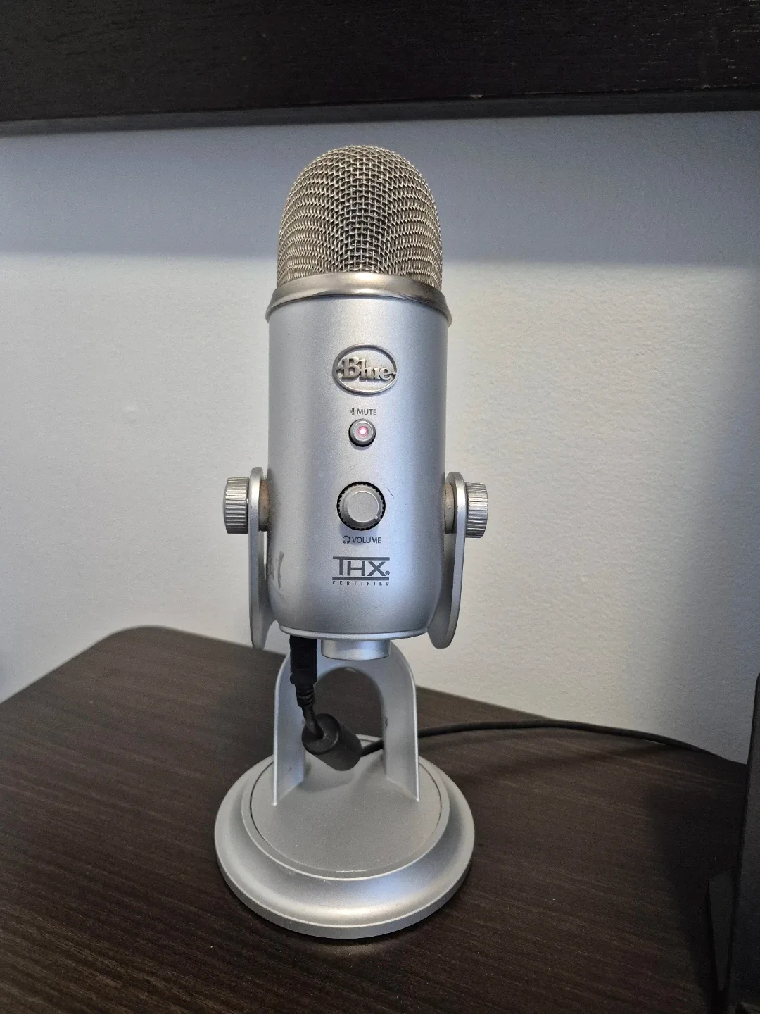 Blue Yeti USB Microphone - Silver thumbnail