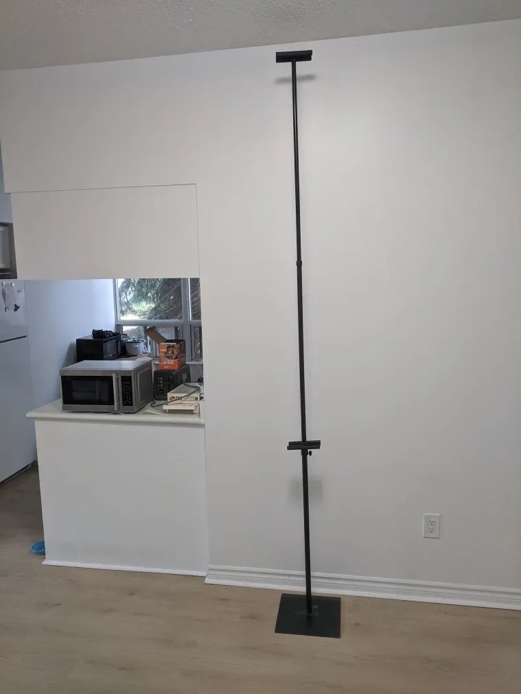 Black Metal Easel image indicator(3)