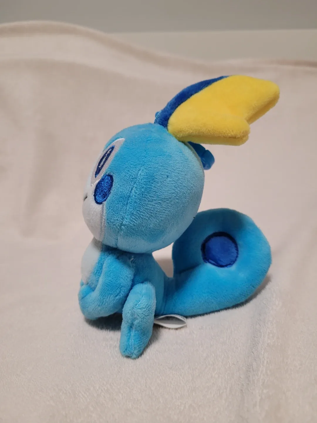 Pokemon Plush Keychains - Cleffa & Sobble image indicator(4)