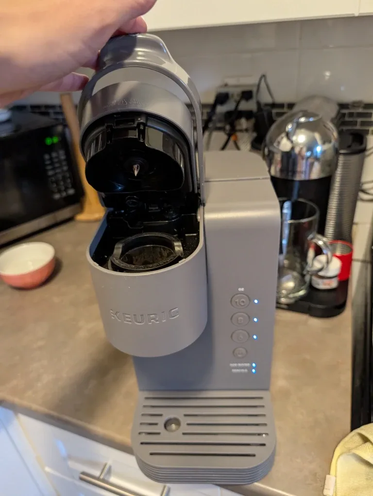 Keurig Single Serve Coffee Maker - Grey image indicator(2)