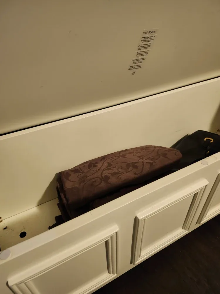 White Storage Bench with Lift Top image indicator(4)