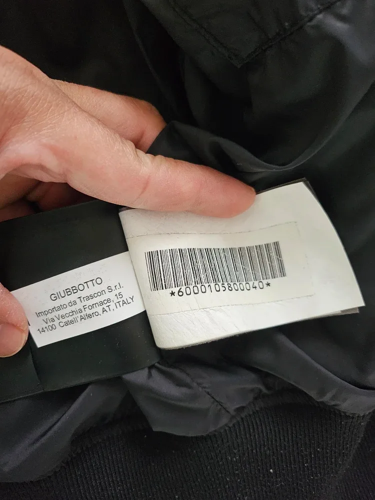 Moose Knuckles Puffer Jacket - Size S image indicator(8)