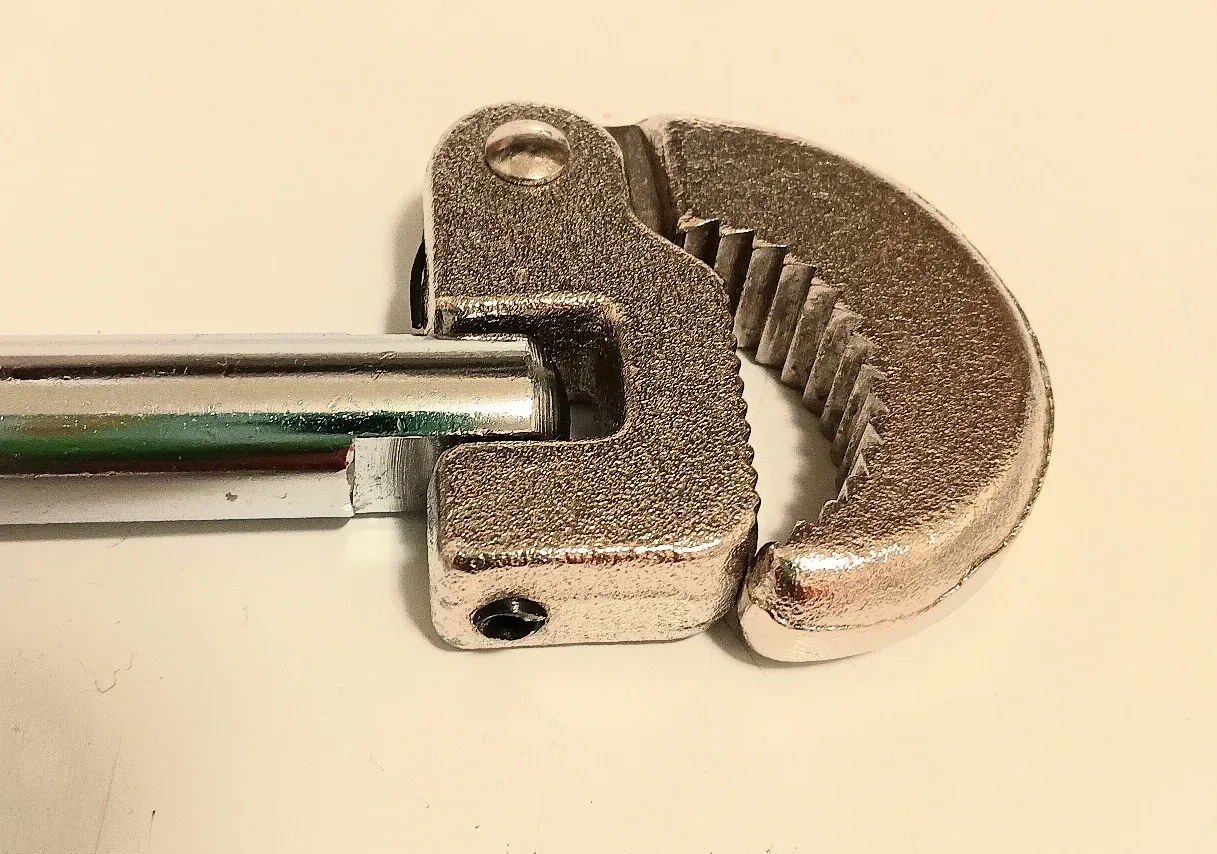 🛠Basin Wrench Spring Loaded🛠 image indicator(5)