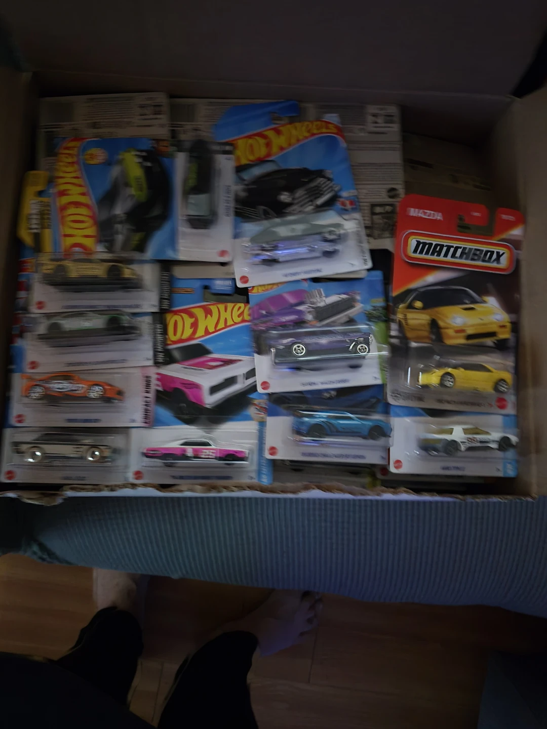 Hot Wheels & Matchbox Diecast Cars - photo 2