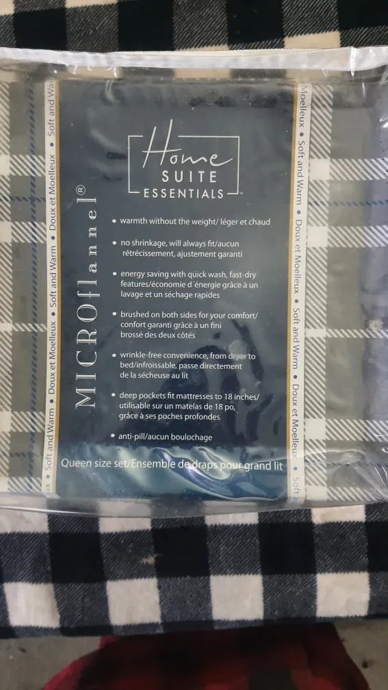 Home Suite Essentials Microflannel Queen Sheet Set - New image indicator(2)