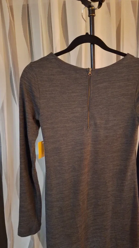 Lolë Dress image indicator(3)