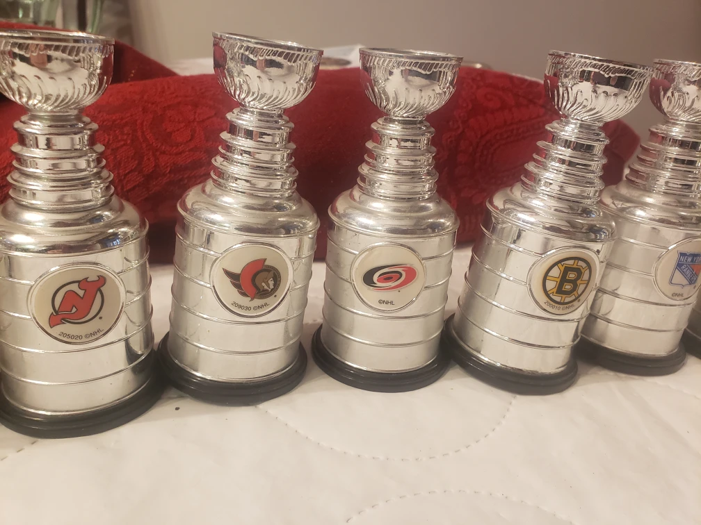 NHL Stanley Cup Replica Trophies - photo 3