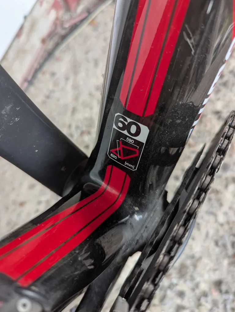 XL BMC Teammachine SLR01 carbon Road Bike image indicator(7)