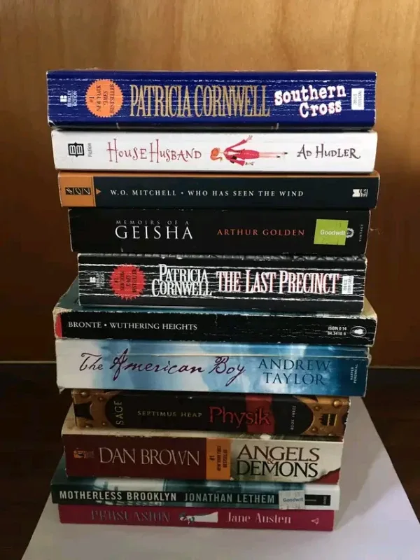 Lot of Assorted Books image indicator(3)