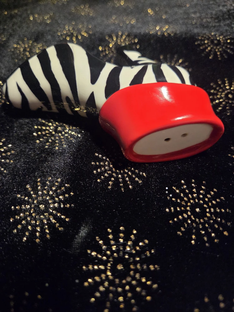 Zebra Print Shoe Salt Shaker - photo 2