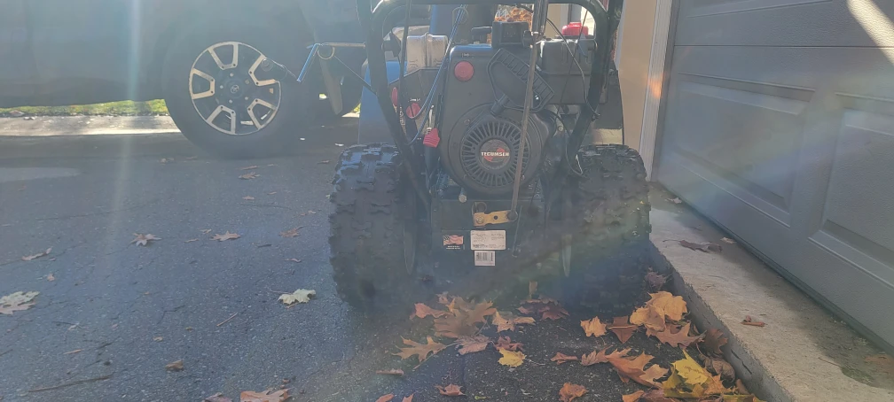 Snowblower with upgrades and cab - photo 5